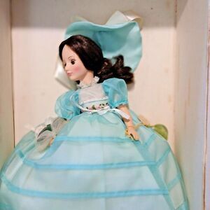 VTG 1987 Effanbee 12” Bridesmaid Beautiful Blue Dress Matching Hat